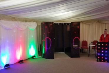  Photobooth & lighting package 